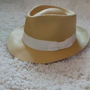 Fedora